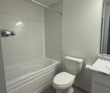 For Lease - 196 Stamson Street, Kitchener, Ontario - Photo 2