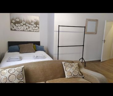 2 Bed Flat, Liverpool, L6 - Photo 2