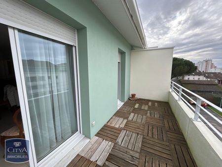 Location Appartement 3 pièces 53m² AGEN 47000 - Photo 5