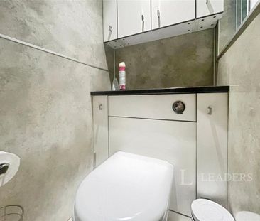 House share to rent - Photo 1