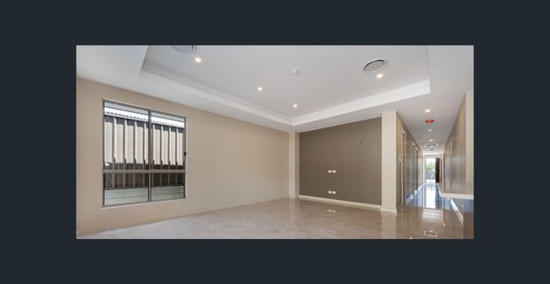 Fully Furnished Luxury Home for Rent – Solar Powered & Entertainer’s Dream - Photo 1