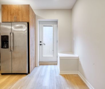 For Lease - 136 Milby Crescent, Bradford West Gwillimbury, Ontario - Photo 1