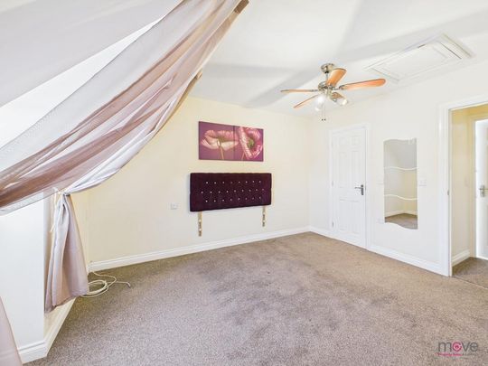 3 bedroom end of terrace house to rent - Photo 1