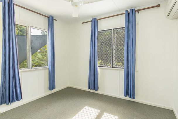 13 Laburnum Street, Cranbrook - Photo 1