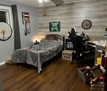 For Lease - 21 Columbia Road, Barrie, Ontario - Photo 3