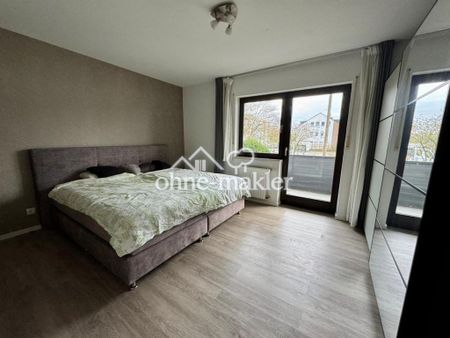 Moderne 3-Zimmer-Erdgeschosswohnung mit 2 Balkonen und elekt. Garagentor - Photo 4