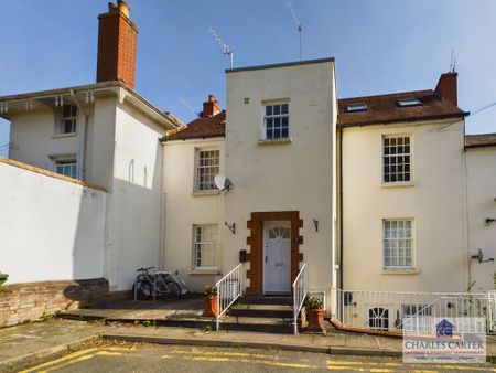 1 bedroom in a house share to rent - Photo 2