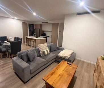 Broadbeach - Photo 6