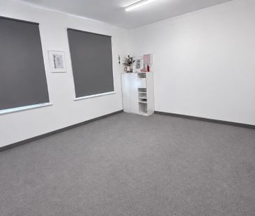 Room in a Shared House, Burnt Ash Road, SE12 - Photo 6