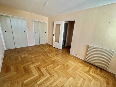 Location Appartement 1 pièce 28m² LIMOGES 87000 - Photo 2