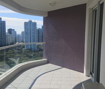 Sky High Apartment in Paradise Waters with Stunning Views - First w... - Photo 5