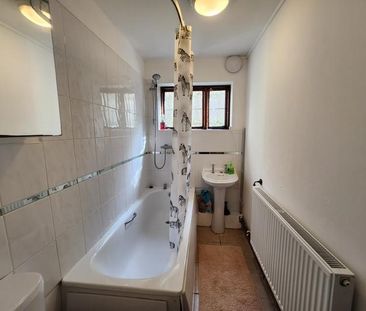 2 bedroom house share to rent - Photo 6