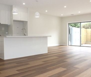 Home with Bayside Living - Photo 4