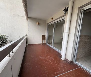 Location Appartement 3 pièces 66m² NICE 06000 - Photo 4