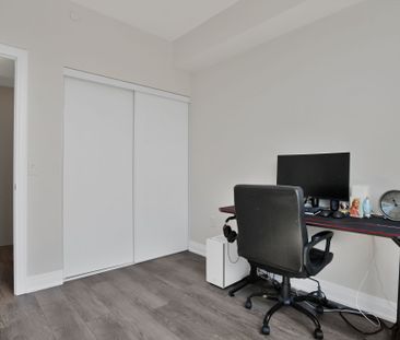 For Lease - 85 Attmar Drive Unit# 328, Brampton, Ontario - Photo 4