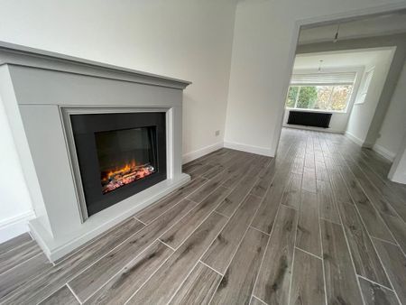 4 bedroom detached house to rent - Photo 4