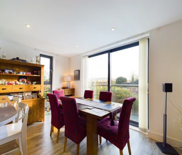 The Brook House, Hatherley Road, Cheltenham, GL51 - Photo 4