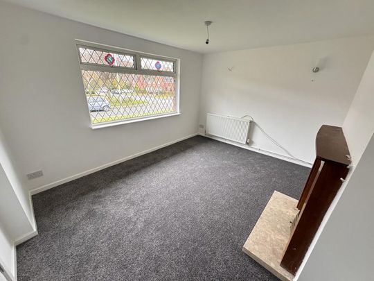 2 bedroom semi-detached bungalow to rent - Photo 1