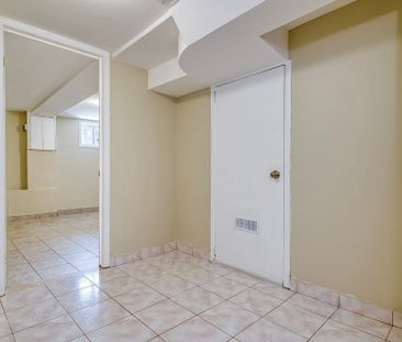 For Lease - 218 Broadview Avenue Unit# Lower, Toronto, Ontario - Photo 6