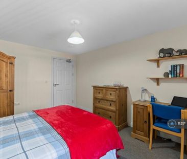 8 bedroom terraced house to rent - Photo 6