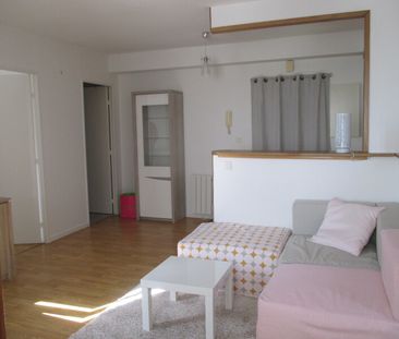 Location Appartement 2 Pièces 45 m² - Meublé - Photo 1