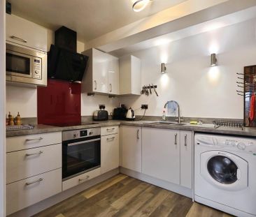 1 bedroom flat to rent - Photo 2