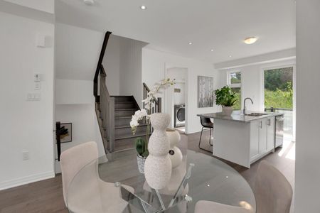 For Lease - 60 Totten Trail, New Tecumseth, Ontario - Photo 2