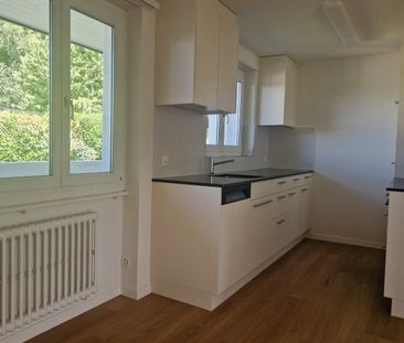 Komplett renovierte Wohnung in stadtnaher und dennoch ruhiger Lage - Photo 3