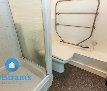 References Pending - 2 bed Apartment - Photo 4