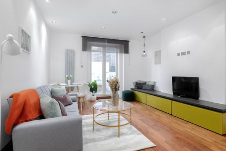 2 Bed Flat, Highbury New Park, N5 - Photo 2