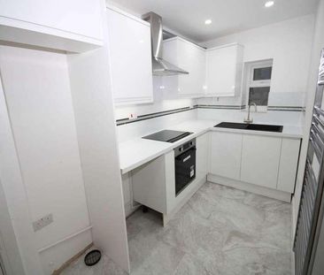 High Street, Blackwood, NP12 - Photo 3