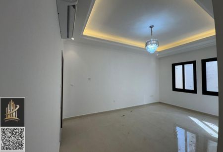 4 BR Villa with Private Garden in Al Zaheya - Photo 3