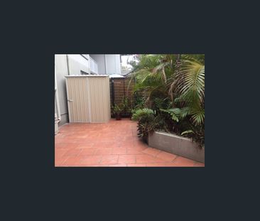 Unfurnished Ground floor Apartment - Chevron Island - Photo 5