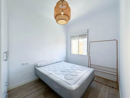 Piso de alquiler en Calle Campoamor, L'Amistat - Photo 5