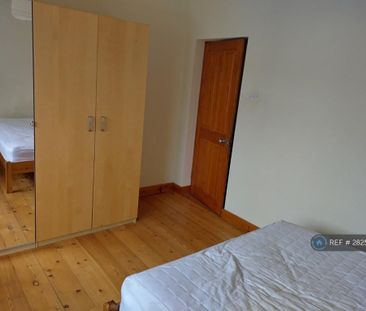 5 bedroom semi-detached house to rent - Photo 1