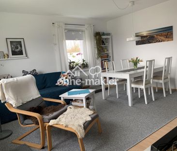 Schön geschnittene 3-Zimmer-Wohnung in Schöneck-Kilianstädten - Photo 1