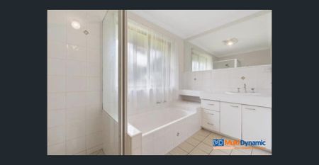 Spacious 3-Bedroom Family Home in Burpengary - 5 Henderson Road - Photo 4