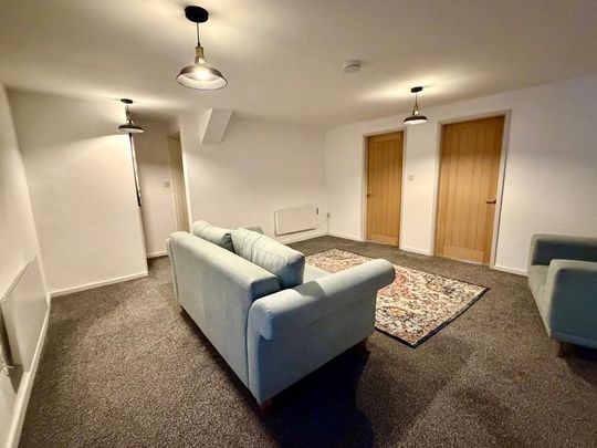 2 bedroom flat to rent - Photo 1