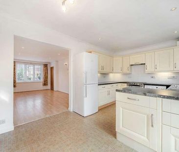 Hungerford Square, Weybridge, Surrey, KT13 - Photo 4