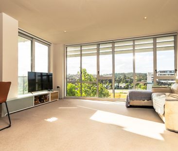 Spacious 2 Bedroom Corner Apartment in Rose Garden - Photo 2