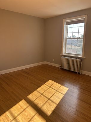 9 - 207 Charlotte Street - Photo 1