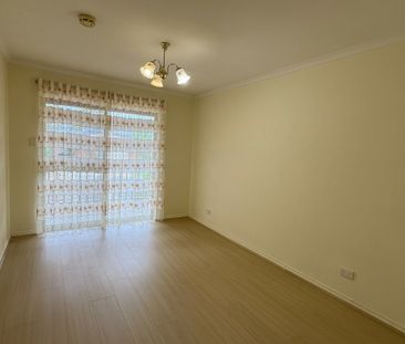 27 Karina Crescent, Holden Hill SA, Belconnen - Photo 2