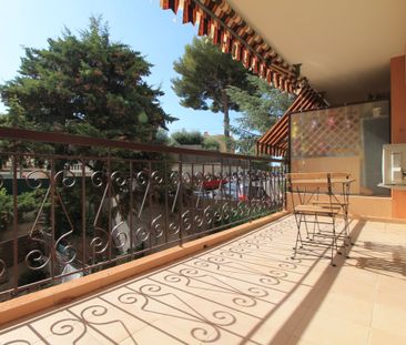 studio avec coin nuit et terrasse - Photo 1