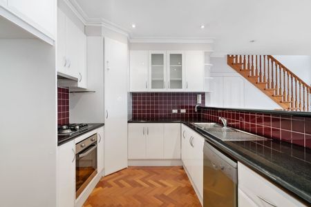 76 Hambleton Street, Middle Park - Photo 3