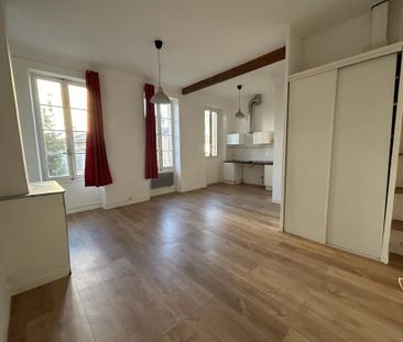 Location Appartement 1 pièce 32m² MARSEILLE 6ème - Photo 1