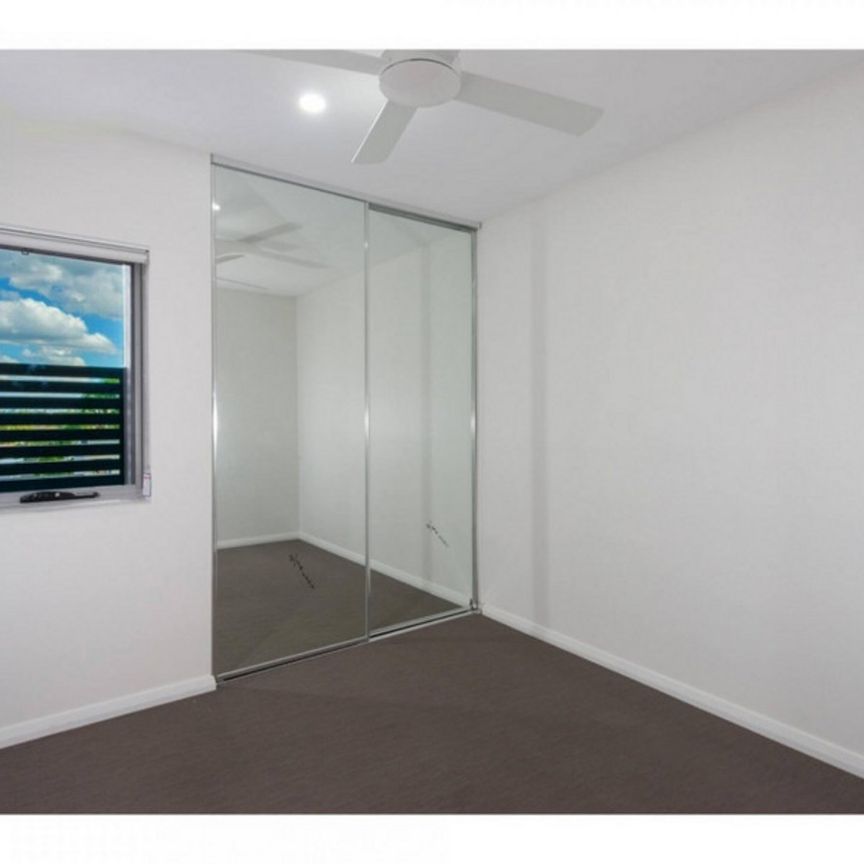 Fully Furnished - Boutique-style Complex – Prime Location In Zillmere! - Photo 1