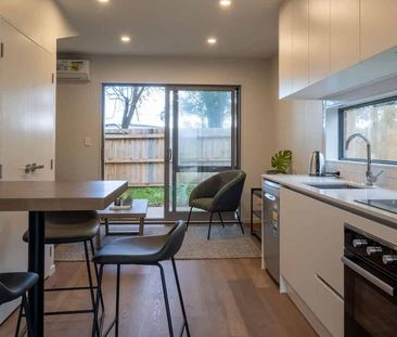 Modern 2BR Townhouse in Mangere East! - Photo 5