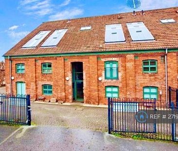 2 bedroom penthouse to rent - Photo 4