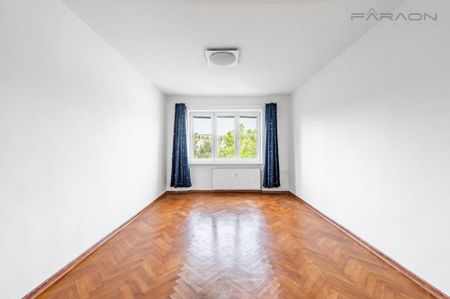 Pronájem bytu 3+1 80 m², Bělohorská , Praha - Photo 3