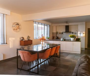 Ruim 2-slaapkamer appartement met terras te Turnhout. - Foto 1